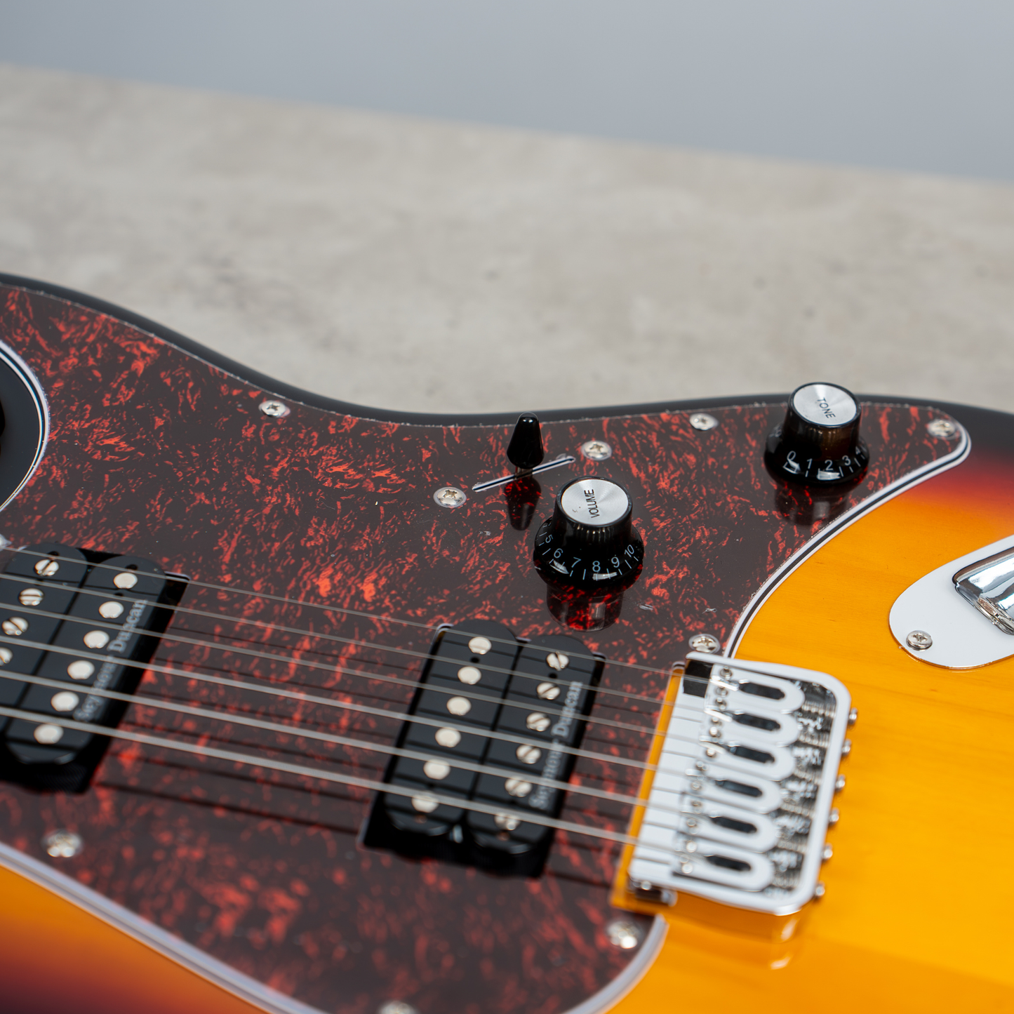 CREAM T POLARIS LT - THREE-TONE SUNBURST