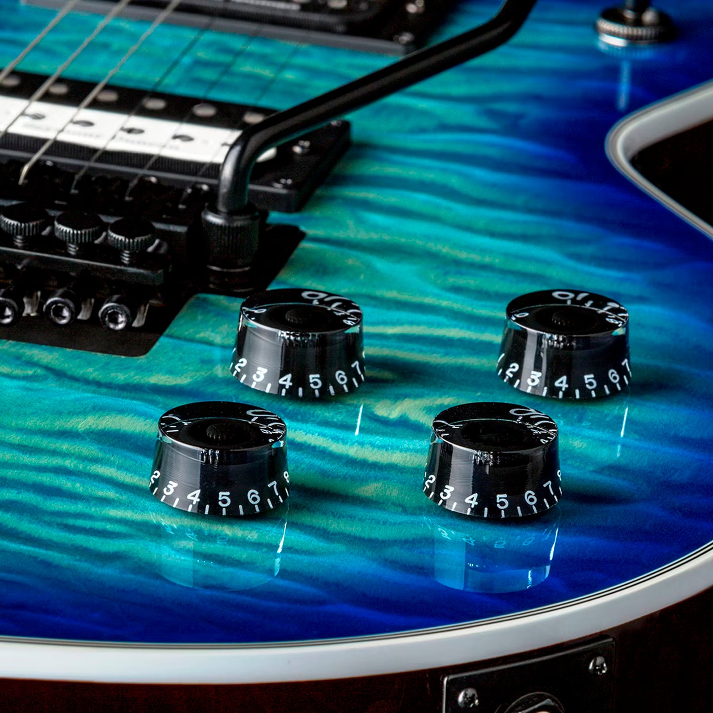 Dean Guitars Cadillac Select Quilt Top Floyd Ocean Burst